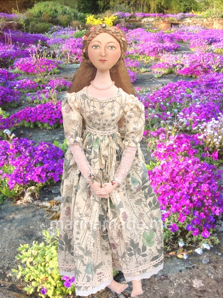 Art Muses inspired by artist's paintings, by Marina Elphick. lMarina's muses, individually hand made creations. Marina's muses are inspired by artists models, individually handmade using fine cotton lawns and silks. Art Muses, art-dolls inspired by artist's paintings, by Marina Elphick